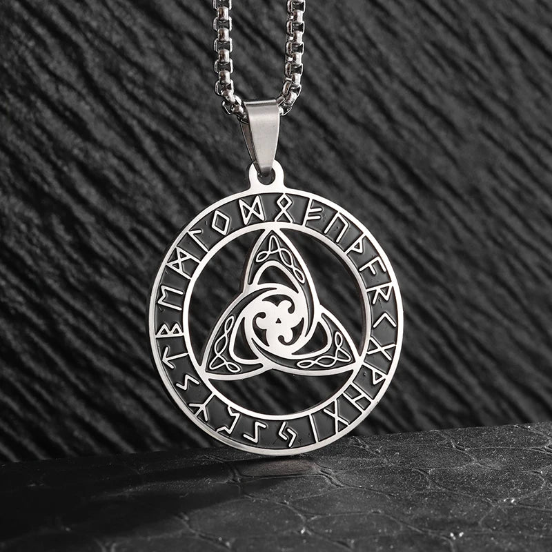 Stylish Celtic Moon Pendant Witchcraft Witch\\'s Knot Necklace for Men Women Personality Charm Amulet Jewelry